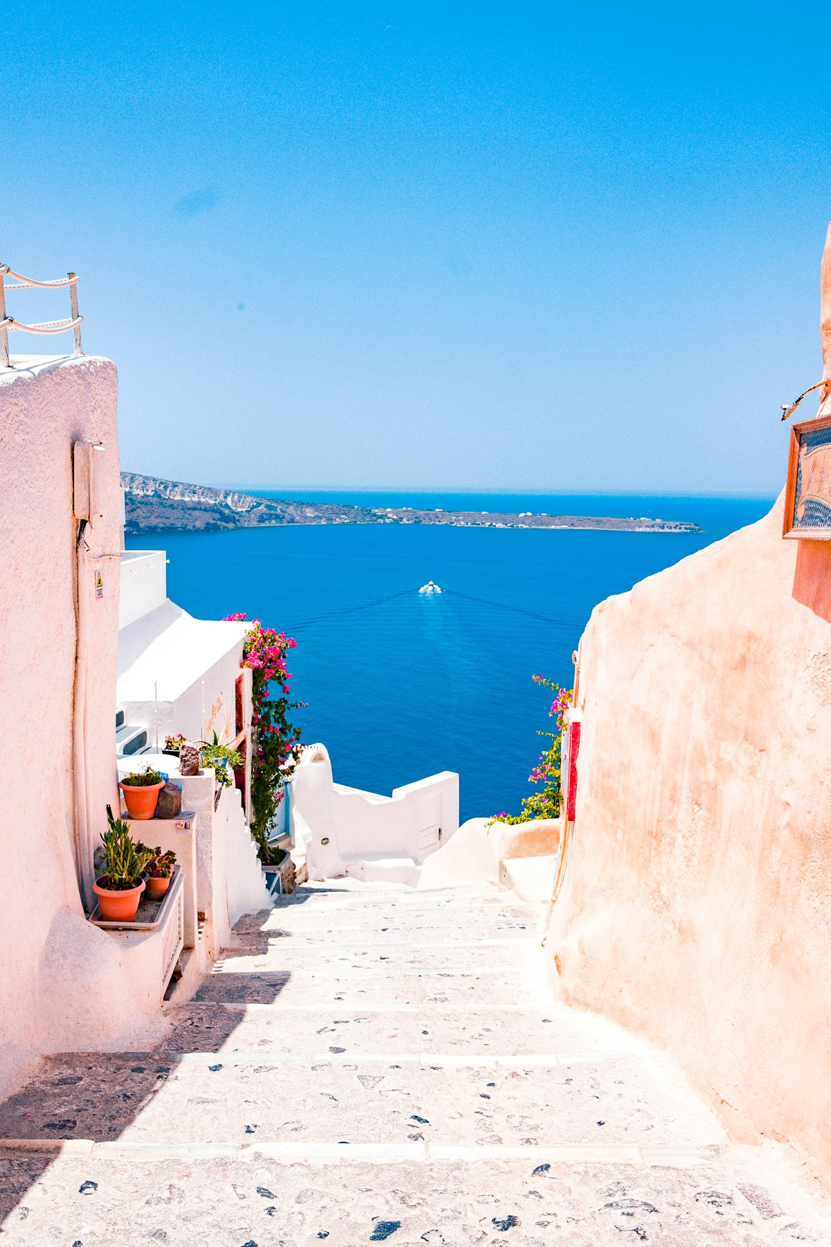 White-washed buildings overlooking the Aegean Sea in Santorini